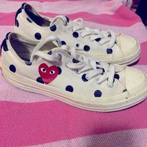 Comme De Garcons “PLAY” Low Top Converses (Worn) Size 7.5 Women